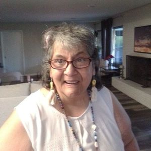 Meet your Posher, Nina